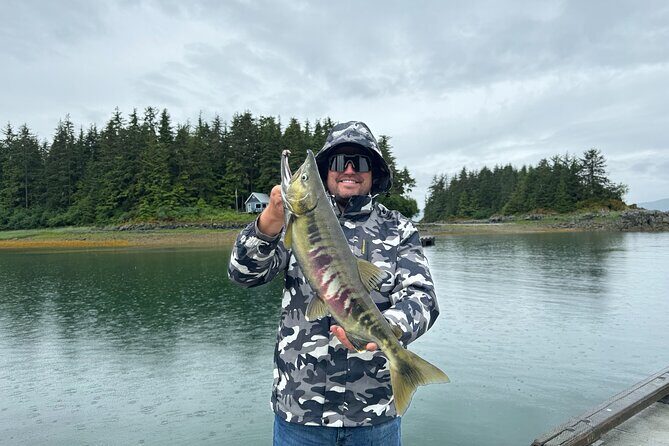 Juneau Shore Fishing Shuttle and Gear - Why This Tour Could Be Your Best Bet