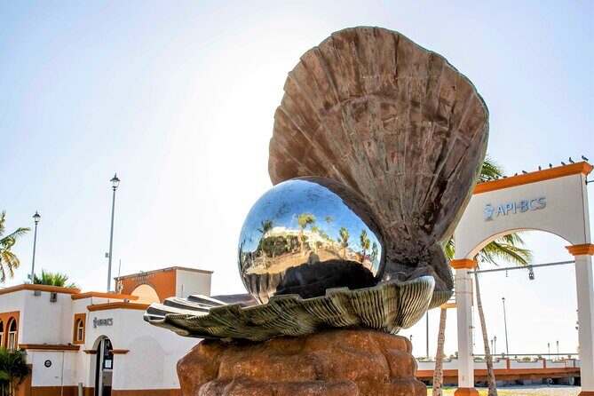 La Paz, Balandra beach and Todos Santos Tour - Transportation & Group Dynamics