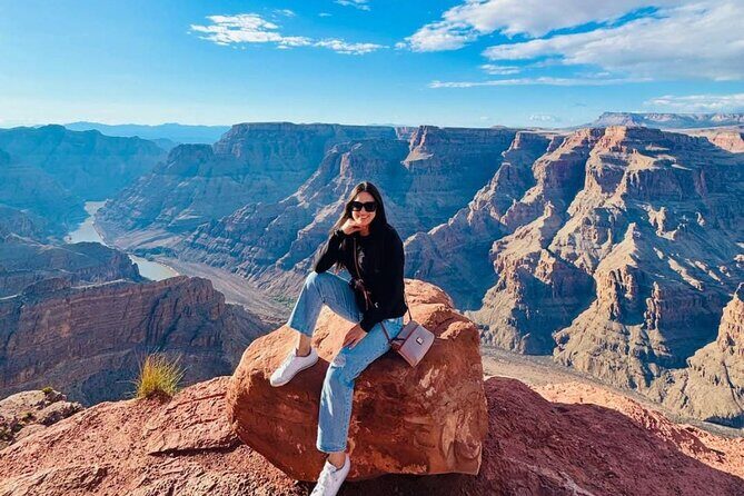 Las Vegas: Grand Canyon West Rim Bus Tour with Skywalk - The Practical Side: What To Expect