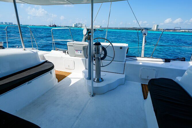 Laura Catamaran Private Tour to Isla Mujeres - Why This Tour Is Worth It