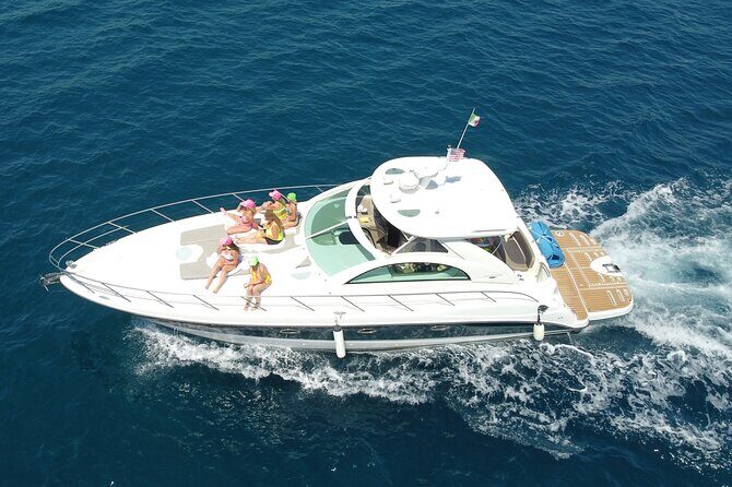 Luxury yacht for private tour EN Cabo San Lucas - What’s Included & What’s Not