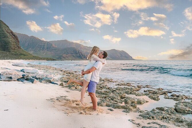 Maui Professional Photographer Couples and Families - What to Expect on Your Maui Photo Session