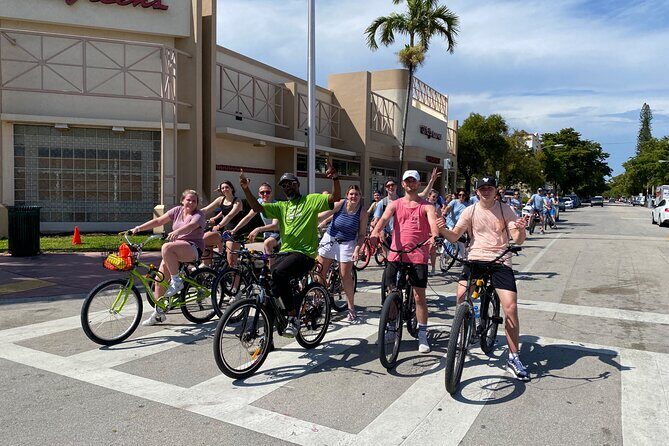 Miami Beach Art Deco Bike Tour - The Experience from the Traveler’s Perspective