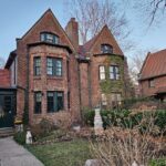 New York: From Spider-Man to Skyline  The World in One City - Authenticity and Hidden Gems