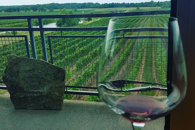 Niagara-on-the-Lake Late Afternoon Wine, Cheese and Spirits Tour - Authentic Insights from Reviewers