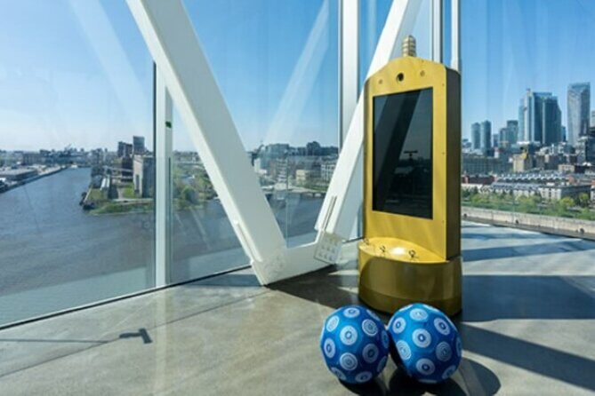 Port of Montreal Tower - The Experience Itself: What to Expect