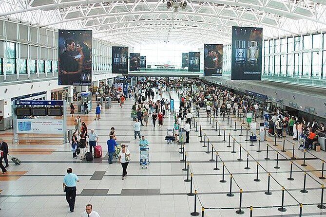 Private Airport Transfer in or out with english speaking driver. - Why Choose a Private Airport Transfer in Buenos Aires?