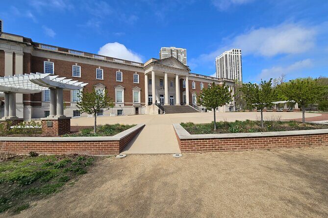 Private Chicago History Museum Tour - What Does the Experience Really Offer?