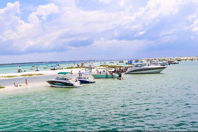 Private Luxury Yacht with Beach Stop and Swimming/Paddle Boarding - Setting Sail in Pensacola: What to Expect