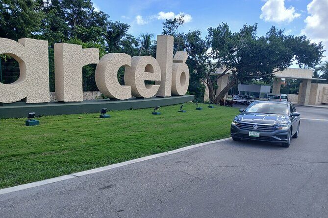 Private transportation from Cancun Airport to Barceló Maya hotel - Round-Trip and Flexibility Options