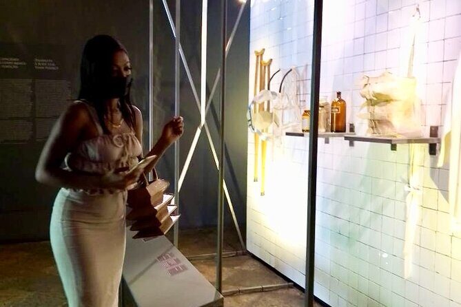 Private VIP Frida Kahlo Art Tour With An Expert In Art - FAQs