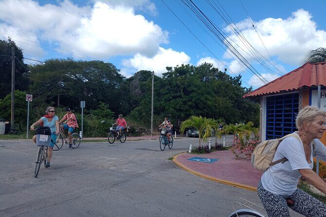 Sightsee Bacalar's Top Sights by Bike - The Sum Up