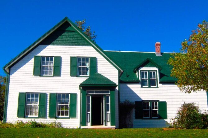 Sightseeing North Shore and Anne Tour - The Experience from the Traveler’s Perspective