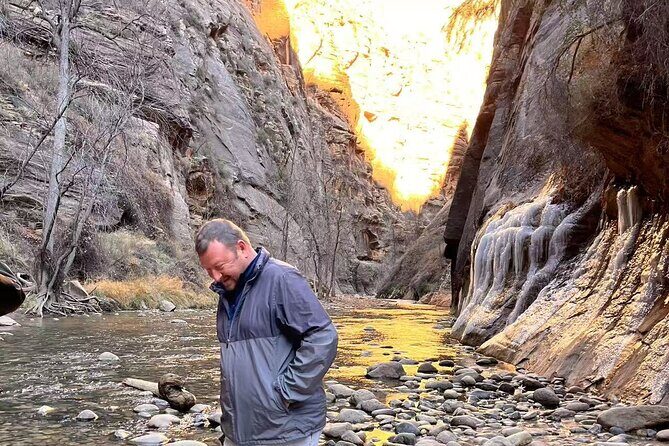 Small Group Zion National Park Hiking Tour from Las Vegas - Why Choose a Small-Group Zion Tour?