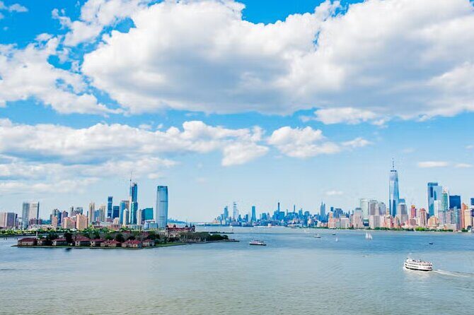 Statue of Liberty and Ellis Island Tour - Who Should Consider This Tour?