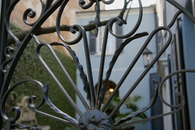 Stroll Historic South of Broad in Charlestons Walled City - The Itinerary Breakdown: What Youll See and Learn