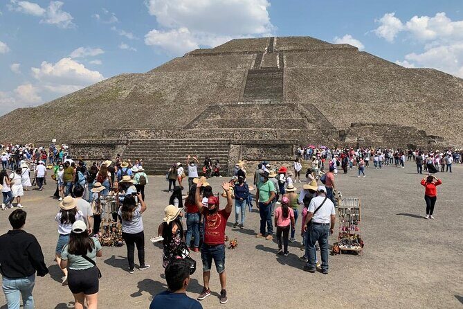 Teotihuacan Express with pick-up in Mexico City - The Itinerary in Detail