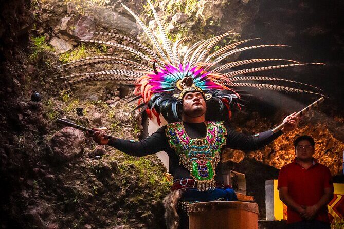 Teotihuacan guided tour, cave breakfast with CDMX transportation - Authenticity and Traveler Insights