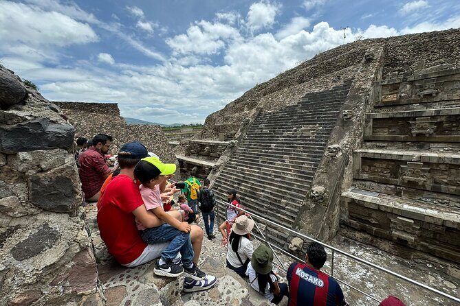 Teotihuacán Tour La gruta and Pottery Crafting Experience - The Journey Through Teotihuacán