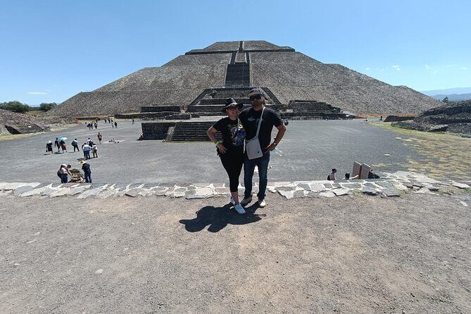 Teotihuacan with guide + Breakfast in LA CUEVA + Transportation from CDMX - The Itinerary in Depth
