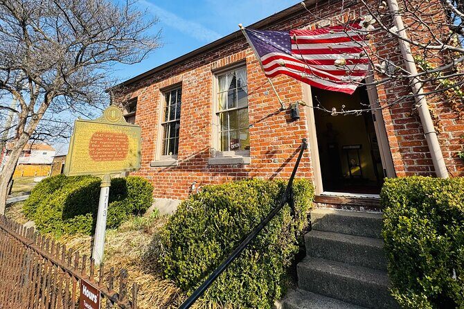 The NULU Sites and Bites Walking Tour - Exploring the Itinerary in Detail