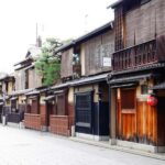 1.5h Private Gion Morning Walk : Quiet Kyoto Stories - A Closer Look at the Gion Private Walk