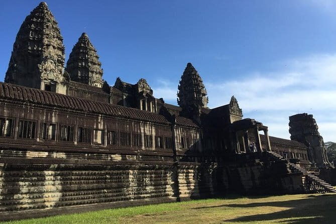 1 Day Angkor Wat with Sunrise Tour - What’s Included and What’s Not?