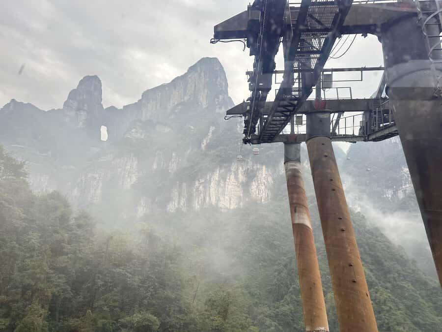 1-Day Private Tour to Tianmen Mountain & Glass Bridge - The Grand Canyon & the World’s Highest Glass Bridge