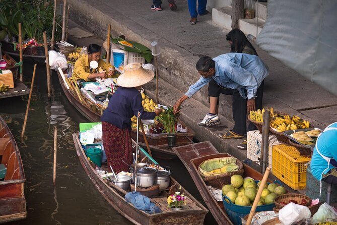 10-Hour Floating Market, Dragon Temple, Bubble Cafe & Chinatown - Who Is This Tour Best Suited For?
