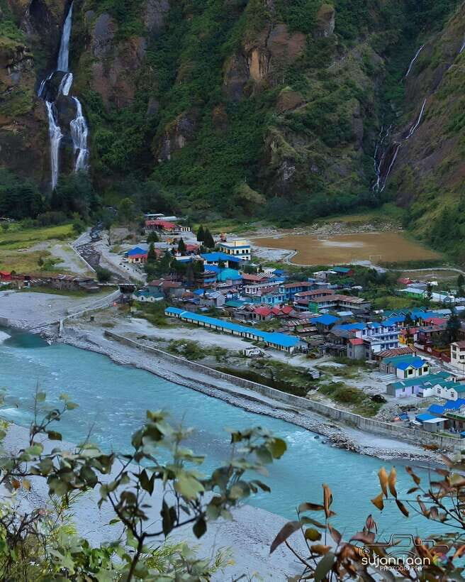 12-Days Short Annapurna Circuit Trek - Trekking from Chame to Pisang: First Glimpse of Himalayas