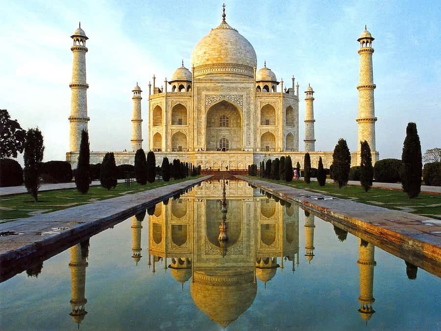 2-Day Agra Tour From Delhi W/ Sunrise & Sunset Tajmahal View - Deep Dive into Key Sites
