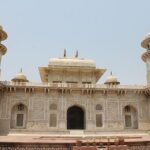 2 Day Delhi and Agra Private Tour With Exclusive Taj Mahal - Authentic Insights from Reviewers
