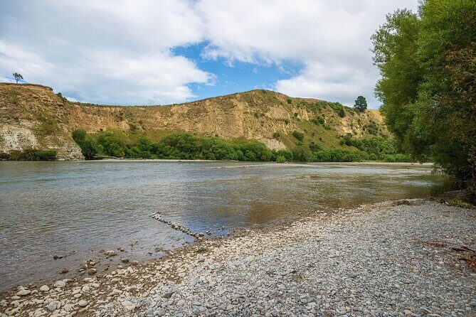 2-day Private Overnight Hurunui River Hot Springs Hike or Bike - Exploring the 2-Day Hurunui River Hot Springs Hike or Bike