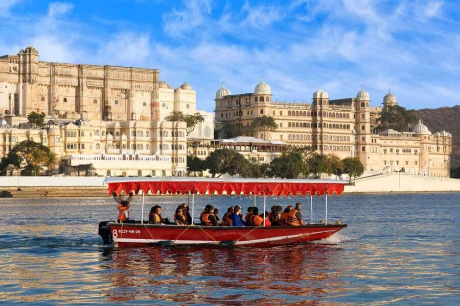 2-Day Private Udaipur City Sightseeing Tour with Hotel - Who Is This Tour Best For?