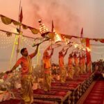 2-Day Private Varanasi Tour from Delhi by Car - Arrival in Varanasi and First Impressions