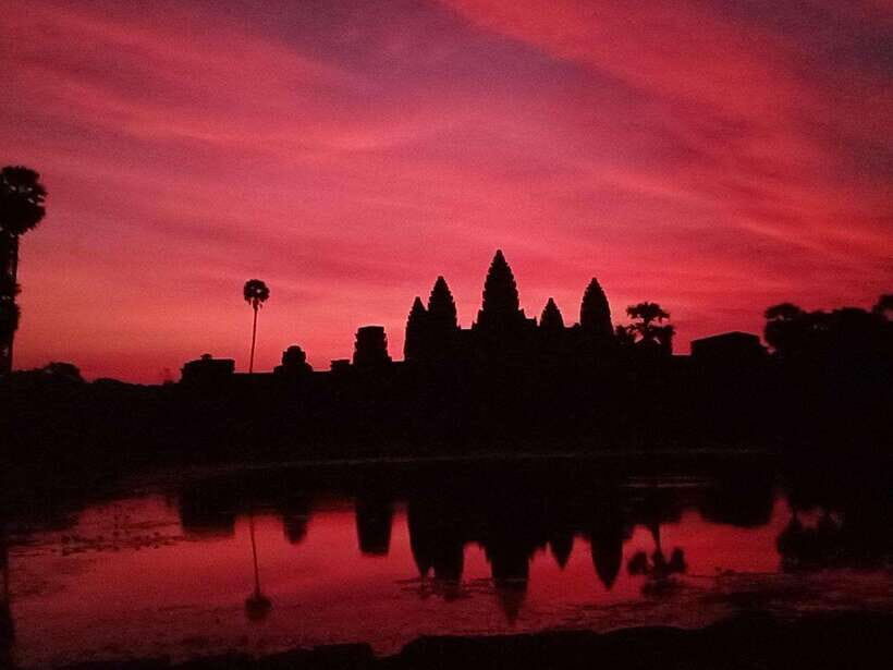 2-Day Trip with Sunset & Sunrise in Siem Reap - Day 1: From Dawn to Dusk