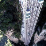 2-Day Zhangjiajie Tour Including Yuanjiajie Mountains - Exploring the Zhangjiajie Landscape: A Detailed Breakdown