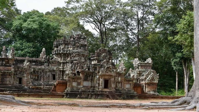 2-Days Angkor Wat with Sunrise and Sunset-Siem Reap Tour - What’s Included and What’s Not