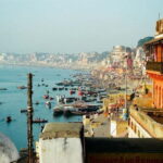 2 Hours Walk & Explore The Ghats Of Varanasi With Guide - Detailed Breakdown of the Itinerary