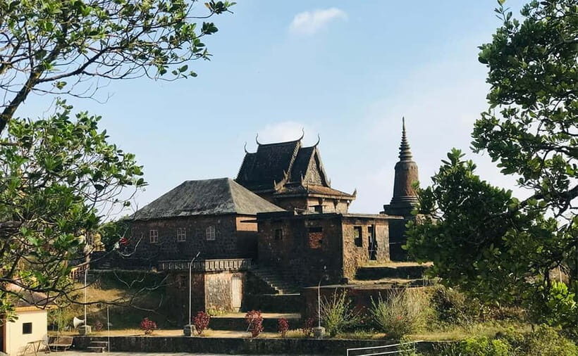 24-Day Cambodia Discovery: From Temple & Wildlife to Beaches - Starting in Phnom Penh: History and Culture