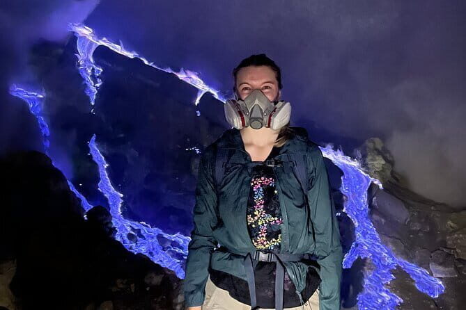 2D1N Ijen Blue Fire and Mount Bromo Sunrise Tour from Bali - Authentic Experiences and Practical Tips