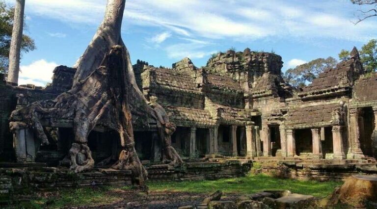 3-Day Angkor, Kompong Phluk & Roluos Temples Tour - Transportation, Timing, and Group Size