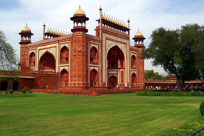 3-Day Golden Triangle Luxury Tour from Delhi to Agra and Jaipur - Why This Tour Offers Great Value