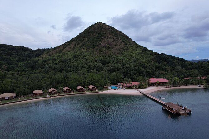 5D4N Luxury Resort & Island Hopping with Seaplane Transfer - Why the Experience Works