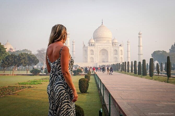 8 Days Golden Triangle with Ranthambhore Tour - Journey to Agra: The Taj Mahal’s Timeless Beauty