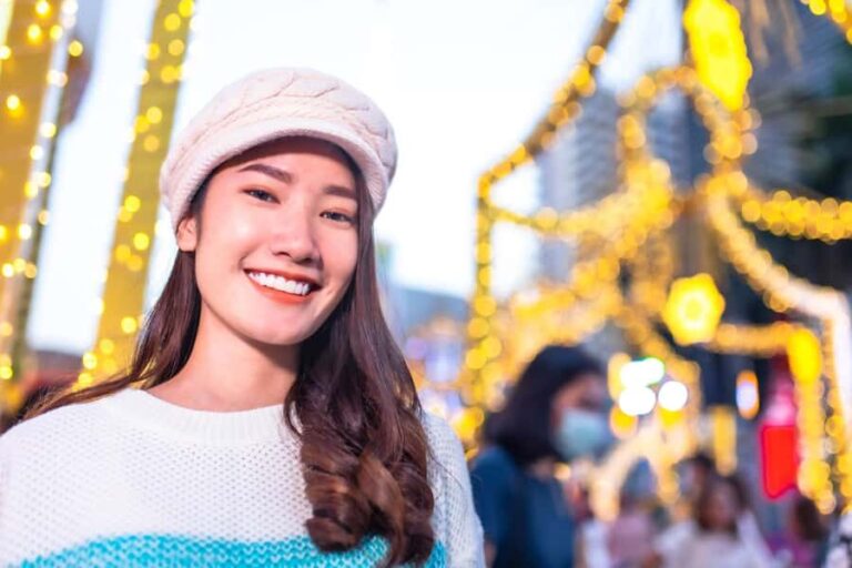 A Bangkok Christmas Walk: Private Tour with Coconut Pancakes - What You Can Expect from This Tour