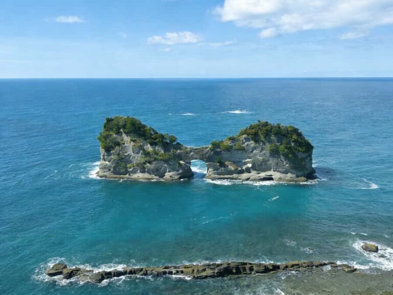 A Classic One-Day Tour from Kansai to Wakayama Prefecture - Detailed Breakdown of the Itinerary