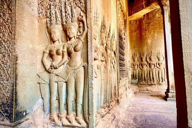 A Day Trip to Angkor Wat, Bayon, Taprohm from Phnom Penh - The Experience: What Travelers Love and Tip