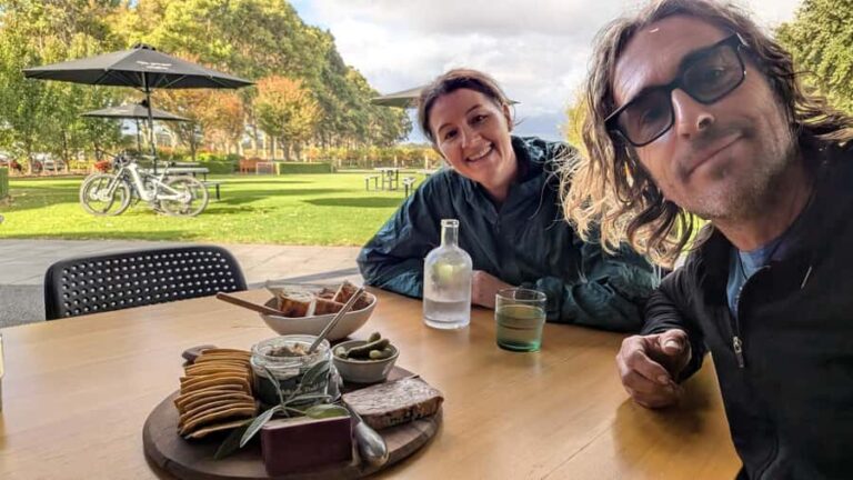 Adelaide Hills: Self-guided E-Bike wine tour with Lunch - Discovering the Adelaide Hills on E-Bikes