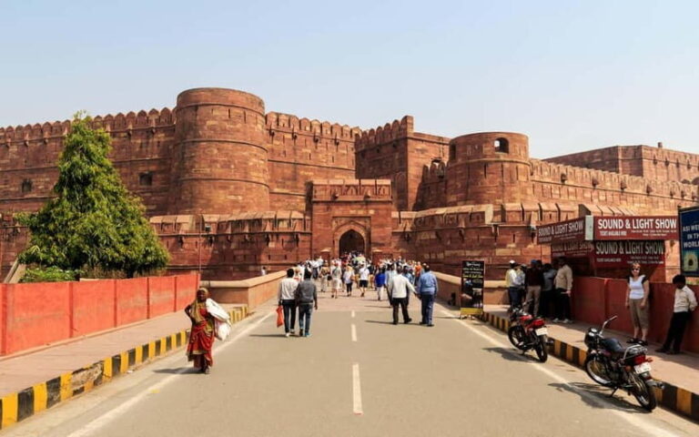 Agra City Tour: Taj Mahal Agra Fort with Fatehpur Sikri - What to Expect from the Agra City Tour 